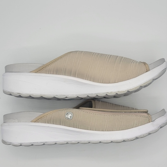 BZees slides with velcro size 9.5M - Picture 6 of 14